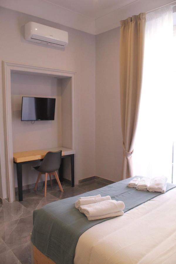 Be Italian Flat Sanfelice Otel Napoli Dış mekan fotoğraf