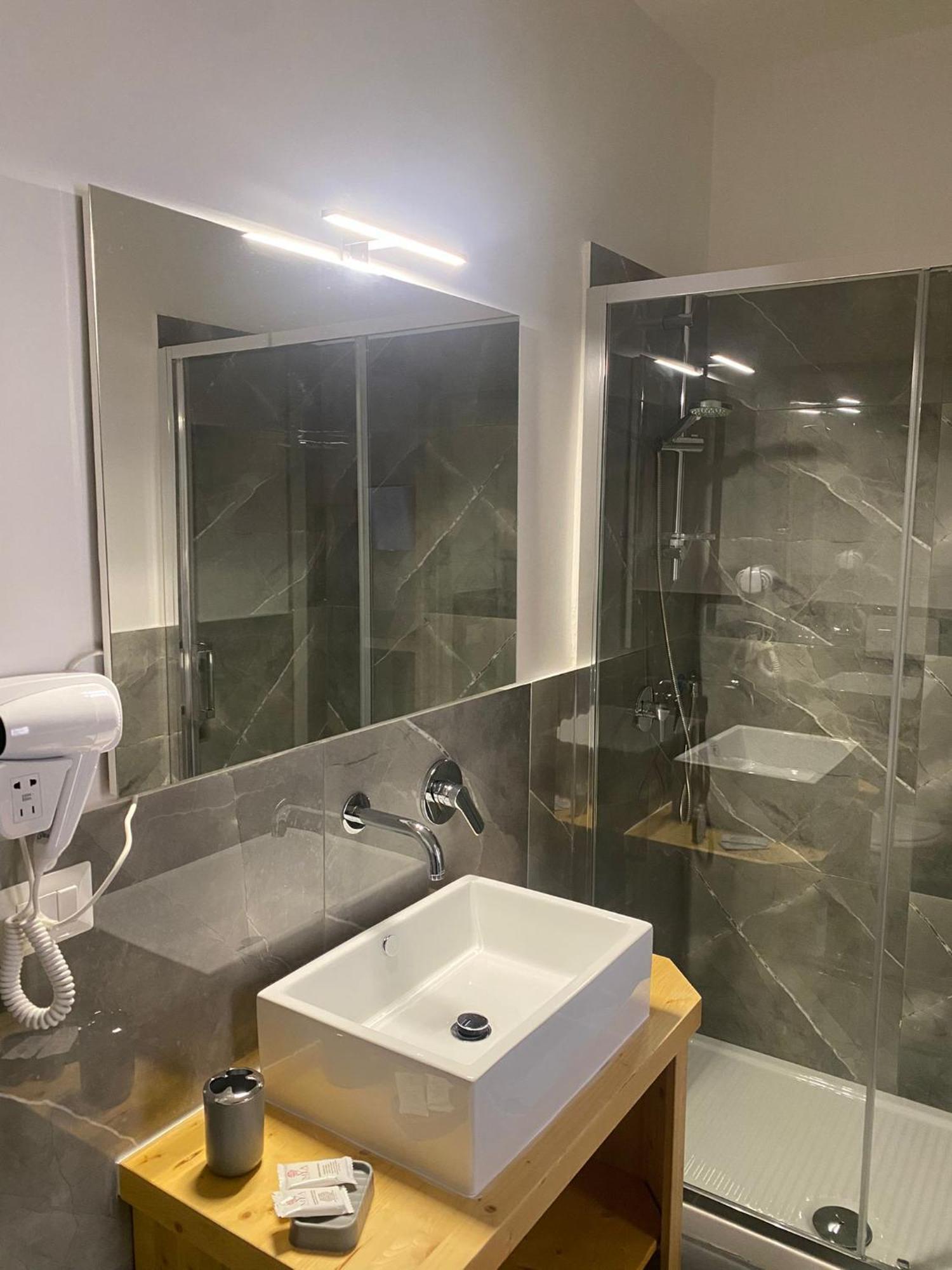 Be Italian Flat Sanfelice Otel Napoli Dış mekan fotoğraf
